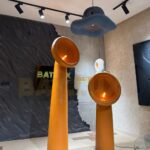 lampadaire en béton ciré